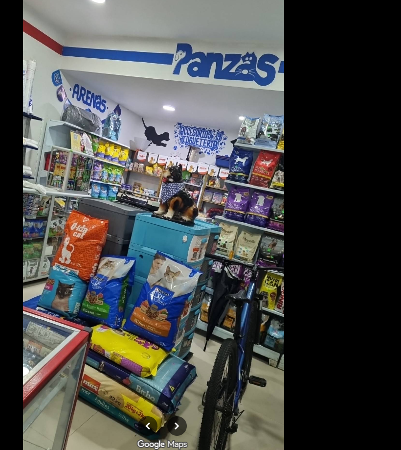 Interior Tienda Panzas Mascotas